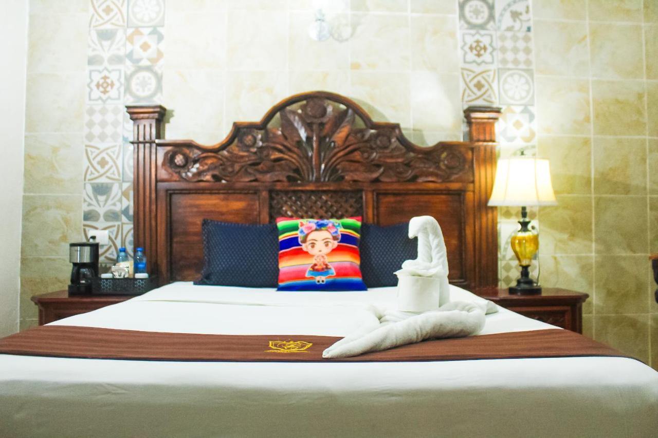 Palacio Canton Hotel - Valladolid วัลลาโดลิด ภายนอก รูปภาพ