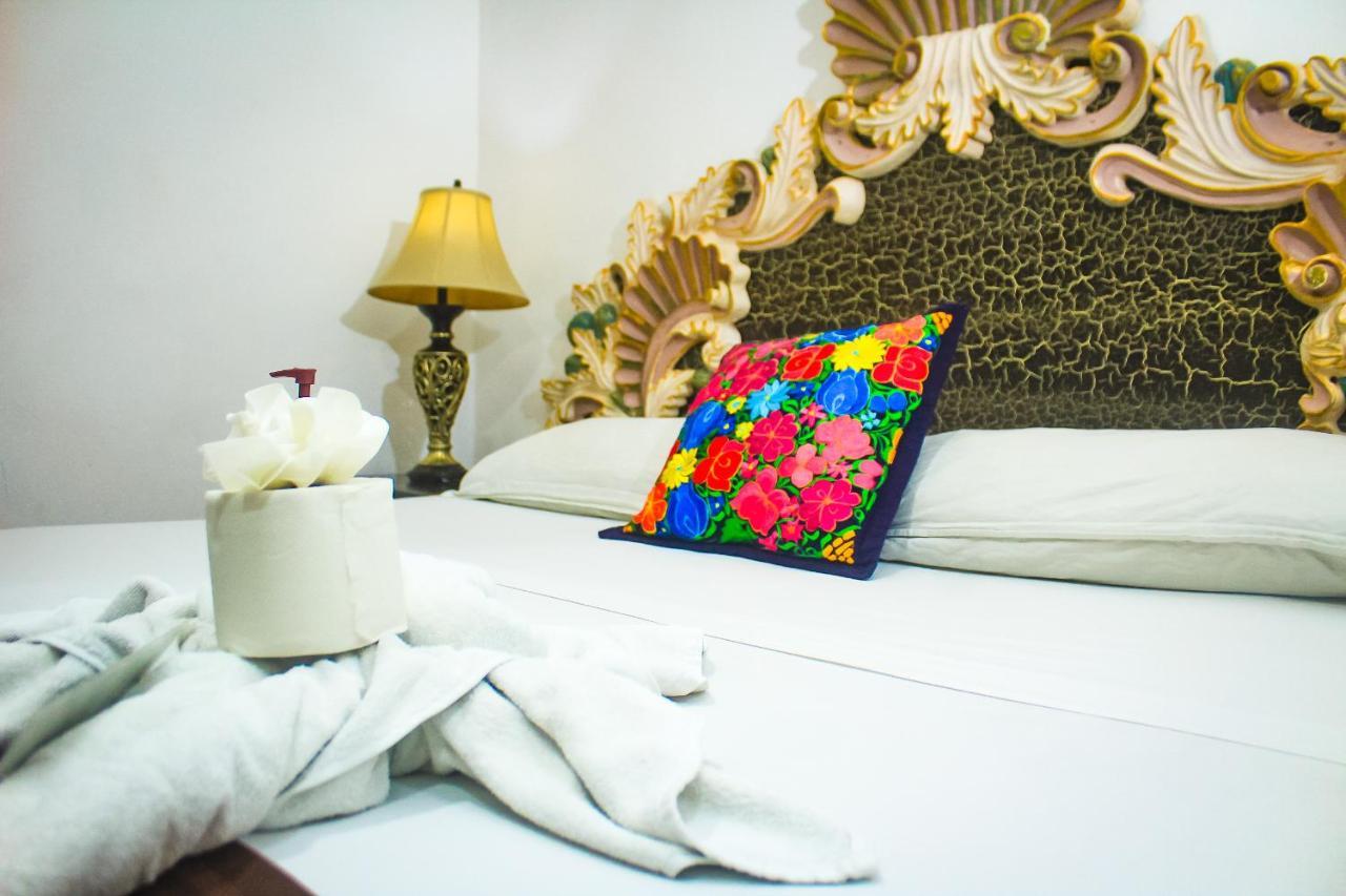 Palacio Canton Hotel - Valladolid วัลลาโดลิด ภายนอก รูปภาพ