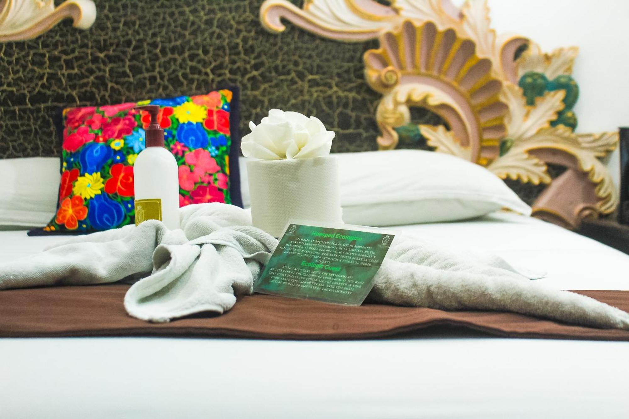 Palacio Canton Hotel - Valladolid วัลลาโดลิด ภายนอก รูปภาพ