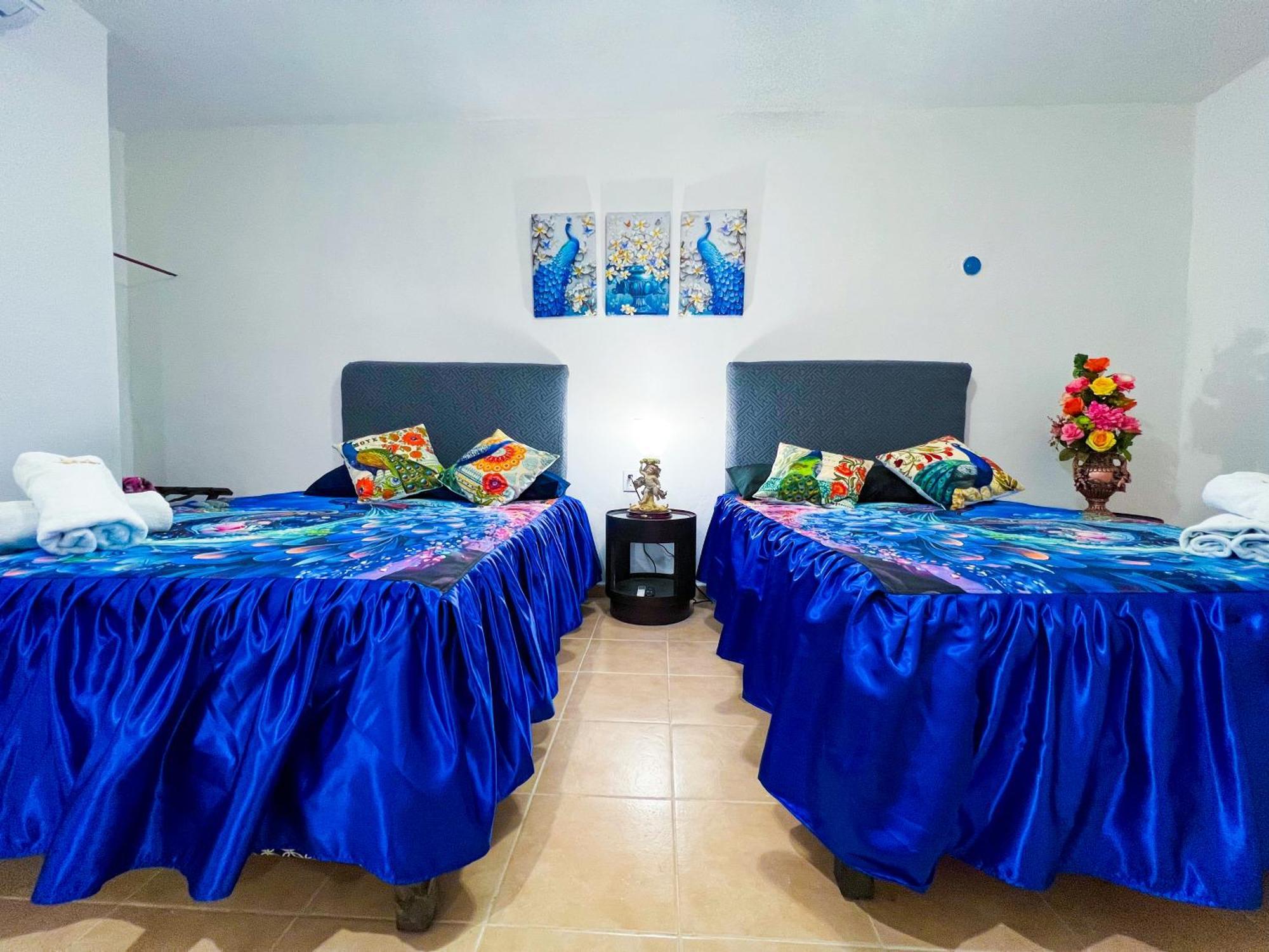 Palacio Canton Hotel - Valladolid วัลลาโดลิด ภายนอก รูปภาพ